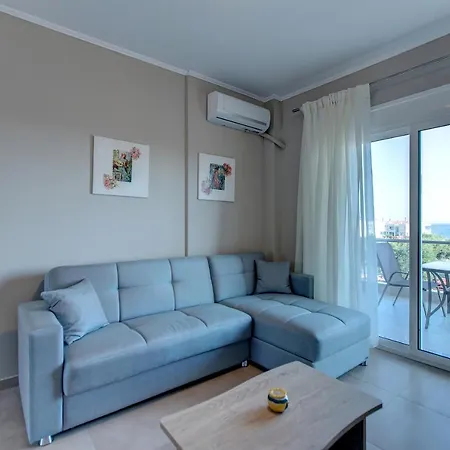 Holiday home The House Of The Roses Seaview Superior 2